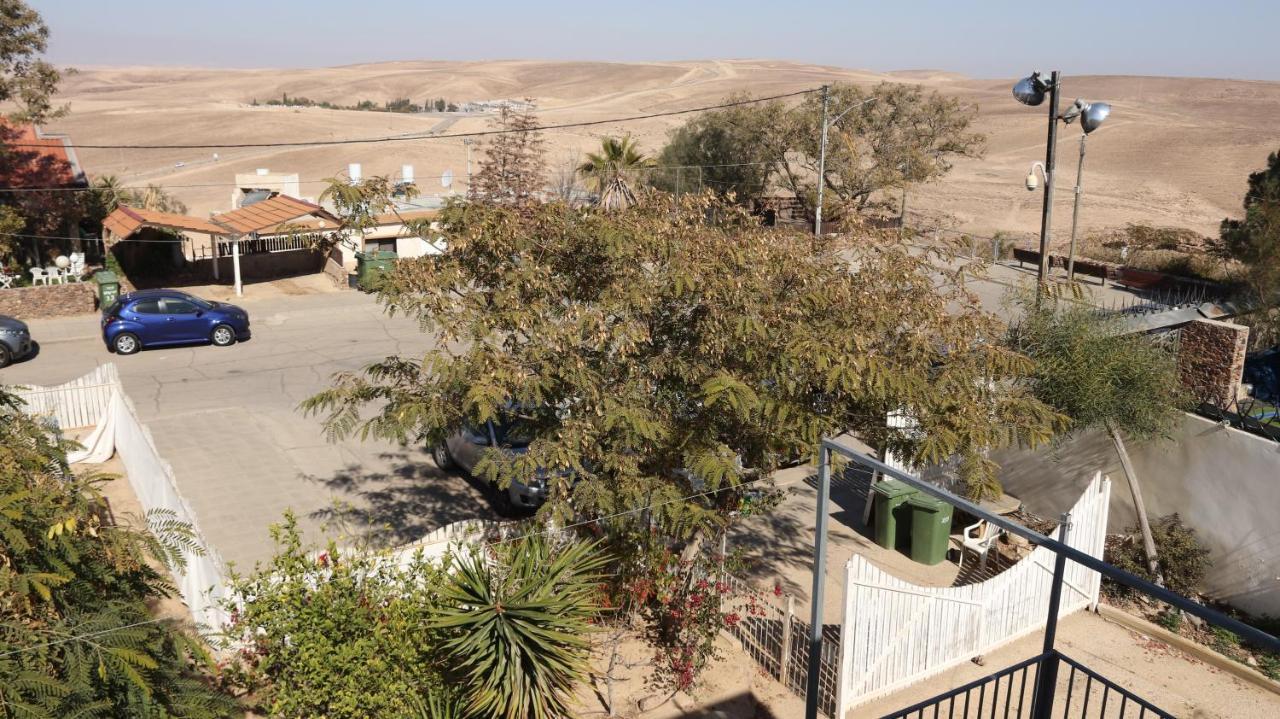 Hotel Desert Sunrise Arad Esterno foto