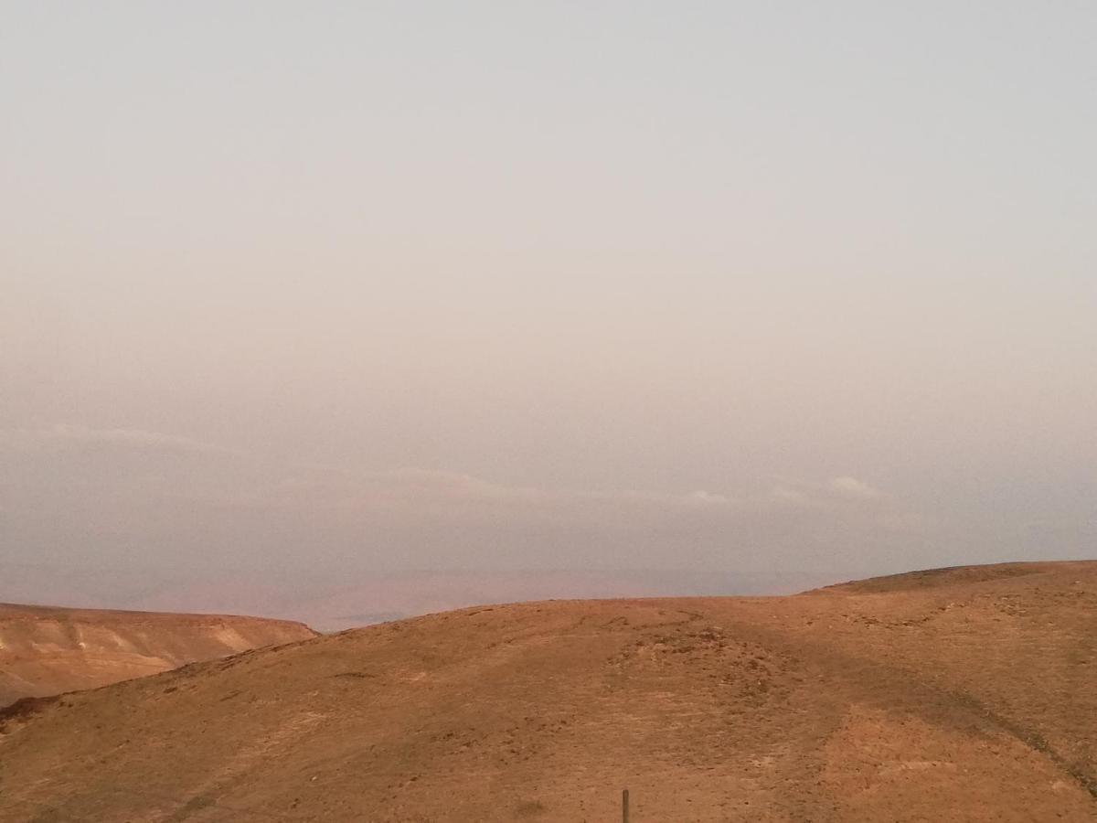 Hotel Desert Sunrise Arad Esterno foto